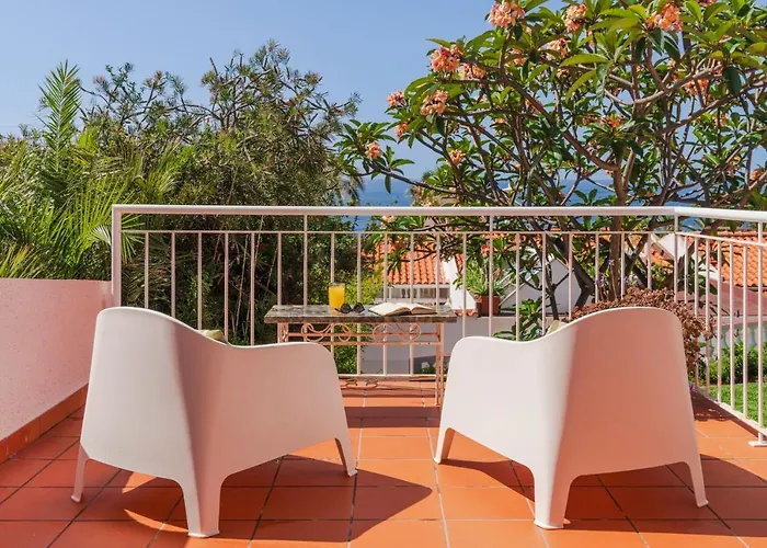 Casa Frangipani By An Island * Santa Cruz (Madeira)